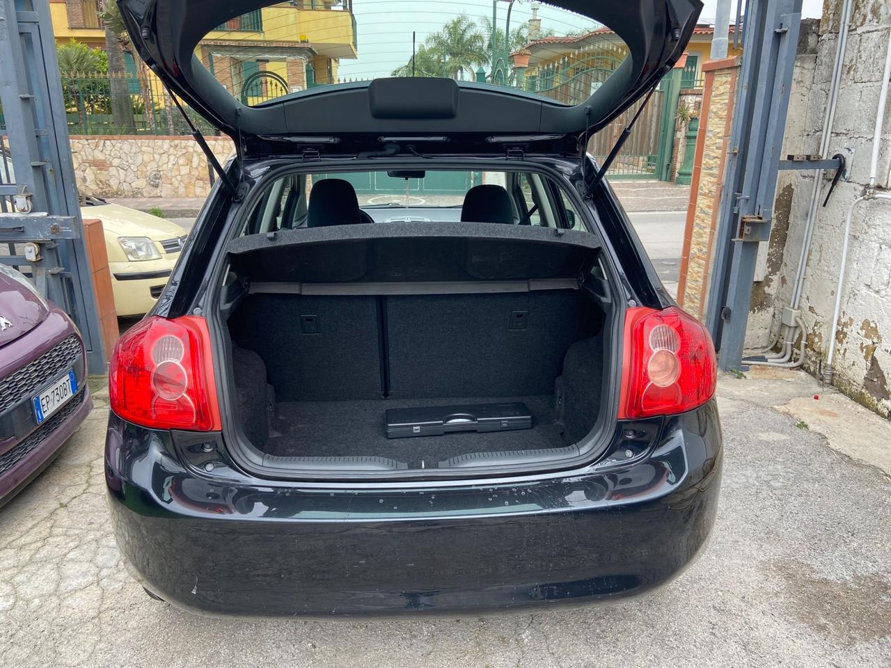 Toyota Auris 1.4 D-4D M-MT 5 porte Sol