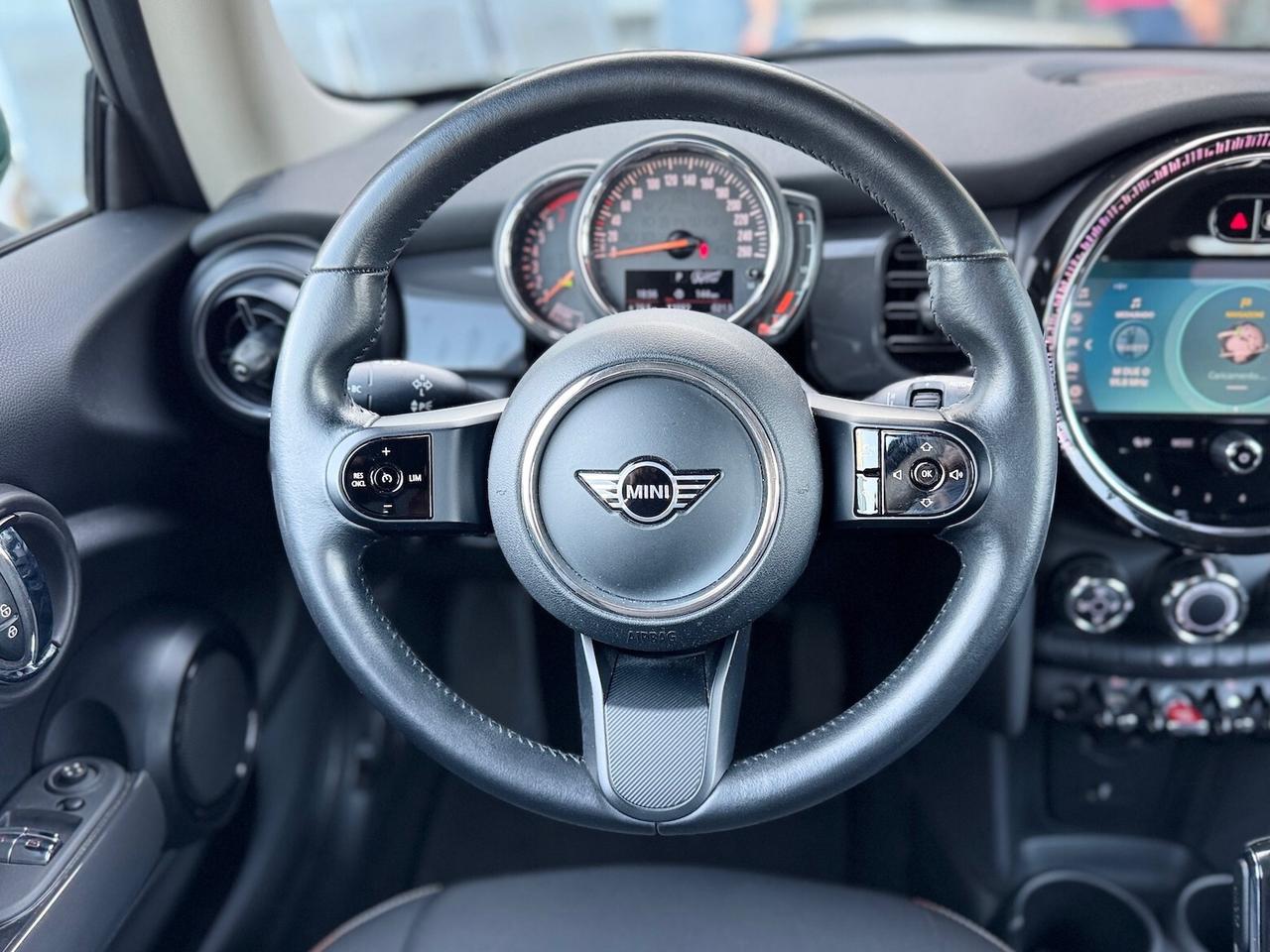 Mini Mini 1.5 One Camden 102cv auto E6 - 2022