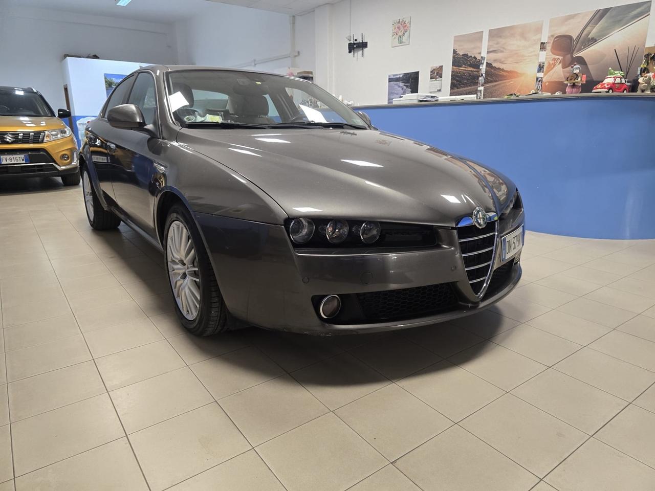 Alfa Romeo 159 1.9 JTDm Distinctive