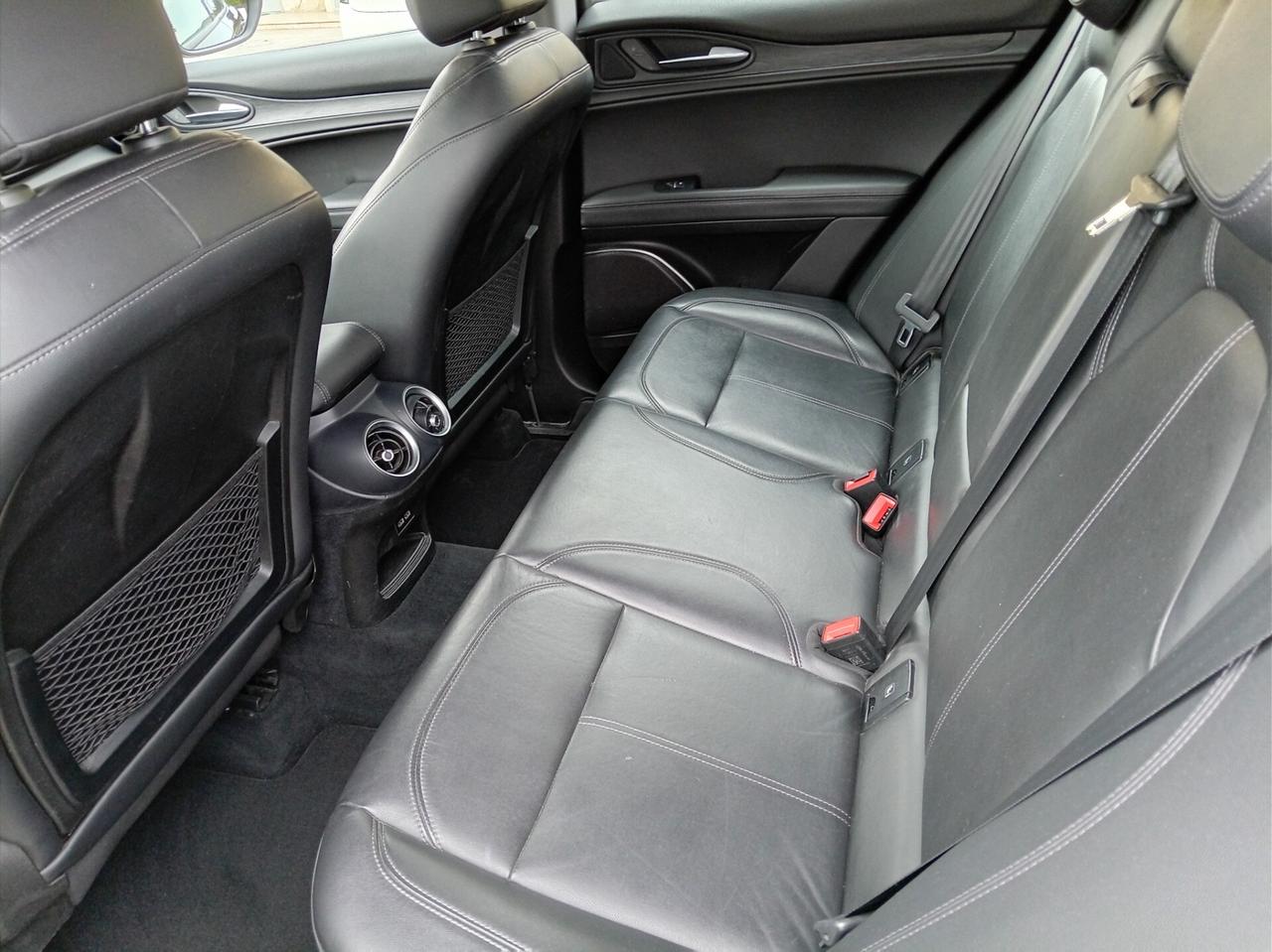 Alfa Romeo Stelvio 2.2 JTDM 210 CV Q4 PELLE NAVI XENON