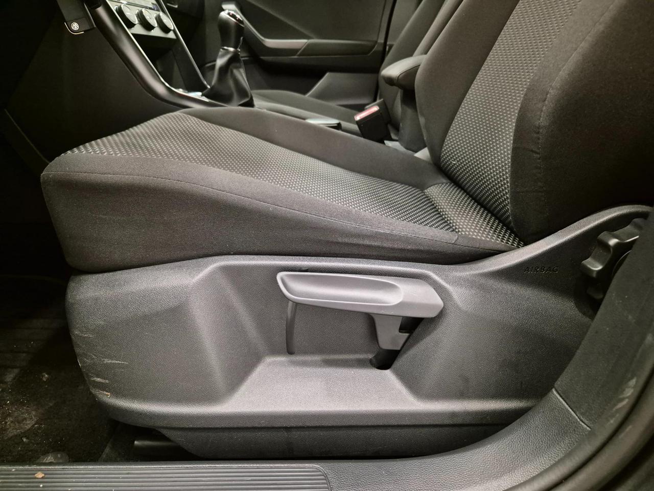 Volkswagen T-Roc 1.6 tdi Style N1 - ACC/Lim - Carplay