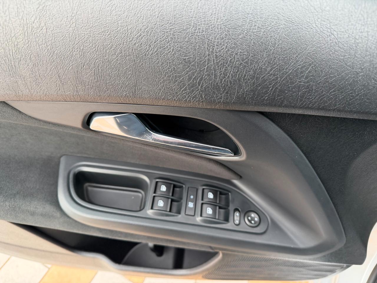 Fiat Tipo 1.6 M.JET 120 cv. 5 porte LOUNGE