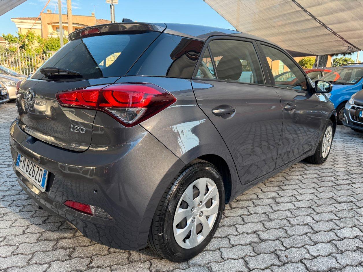 Hyundai i20 5 Porte i20 5p 1.2 Classic 75cv GANCIO TRAINO !!!!