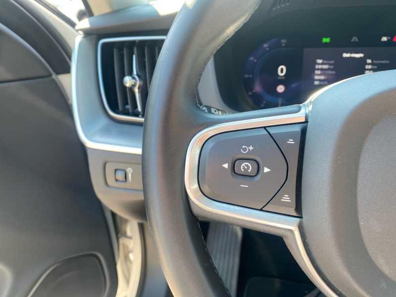 Volvo XC60 N1 2.0 B4 d MoMenT. AwD AuTo