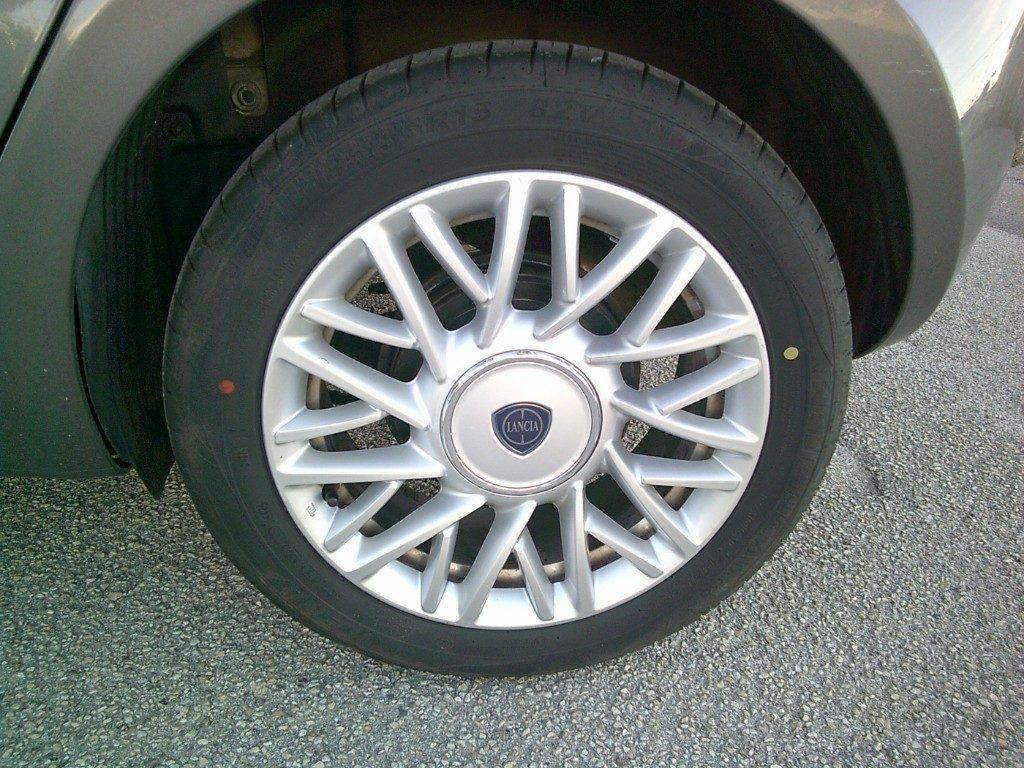 Lancia Ypsilon 1.3 MJT 16V 95 CV 5 porte S&S Gold