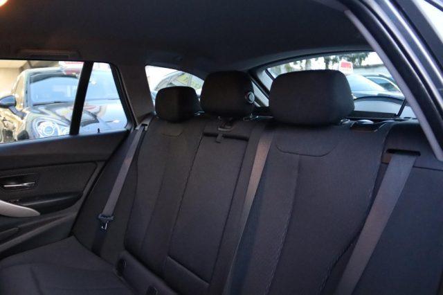 BMW 320 d xDrive TOURING M SPORT