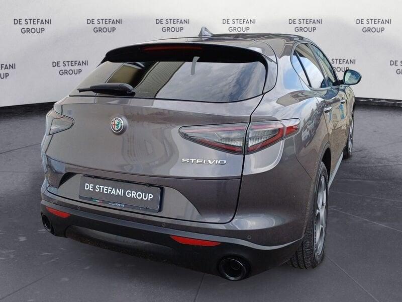 Alfa Romeo Stelvio Stelvio 2.2 t Sprint rwd 160cv auto