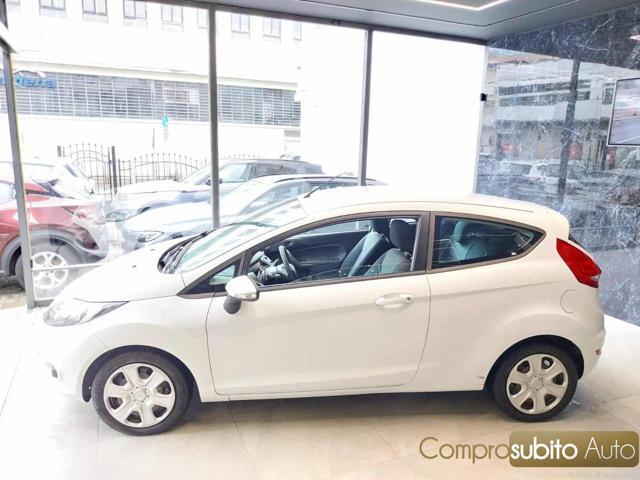 FORD Fiesta + 1.4 TDCi 68CV 3 porte