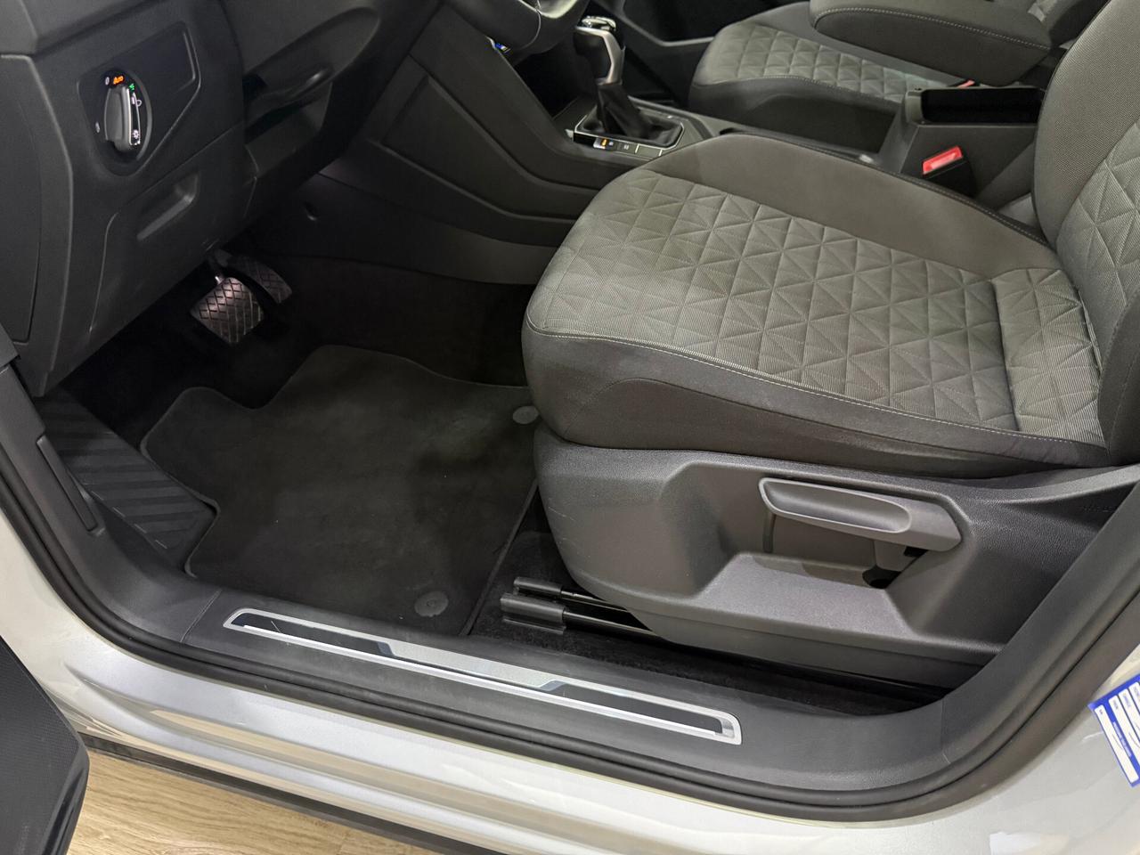 Volkswagen Tiguan 2.0 TDI 150 CV SCR DSG Elegance