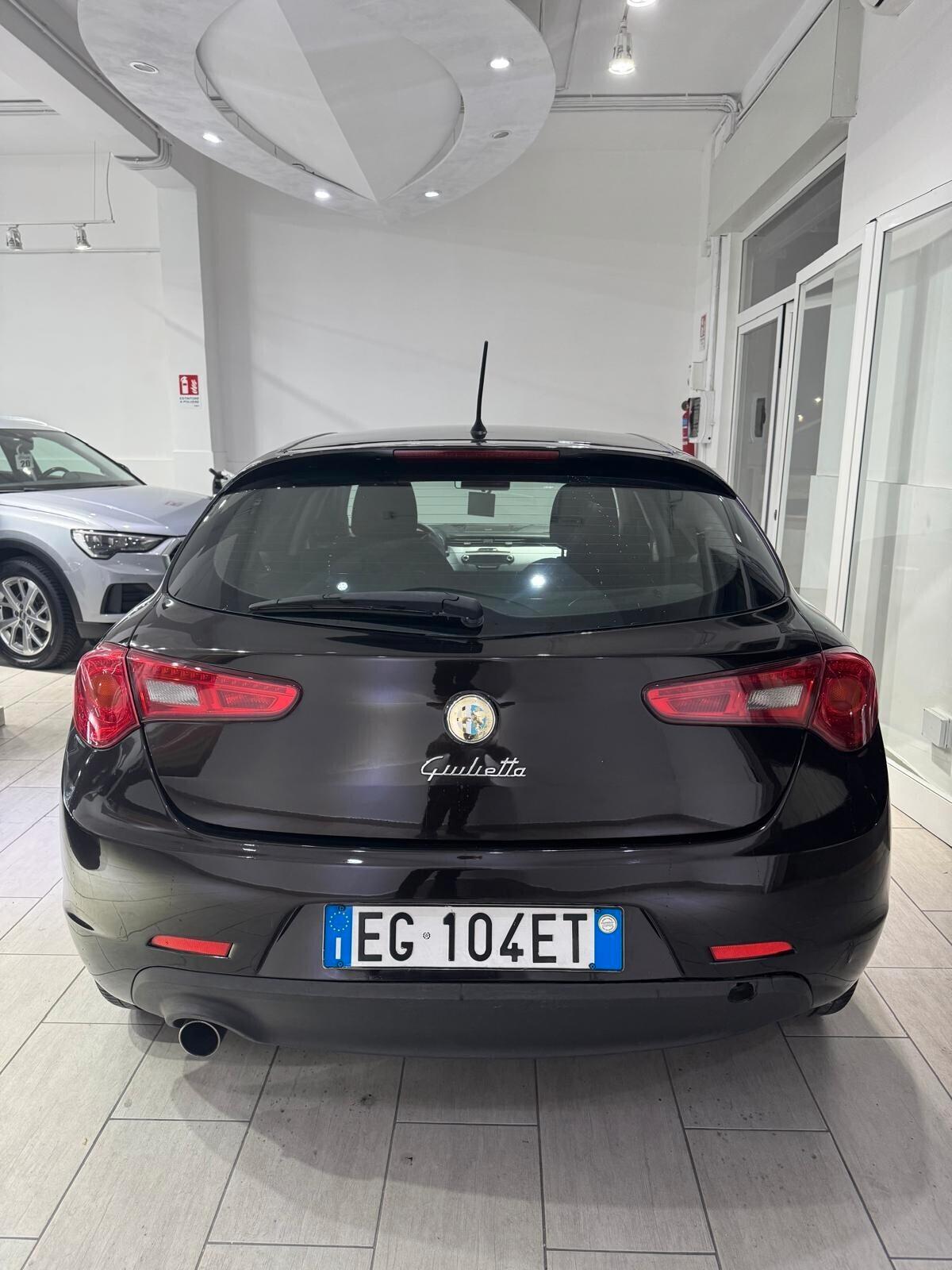 Alfa Romeo Giulietta 1.6 JTDm-2 105 CV Exclusive