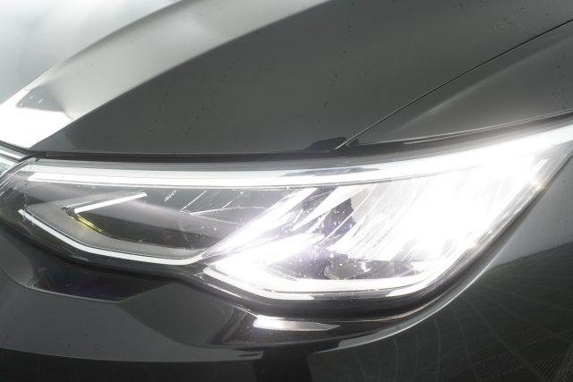 VOLKSWAGEN Golf Golf 1.0 eTSI EVO DSG Life