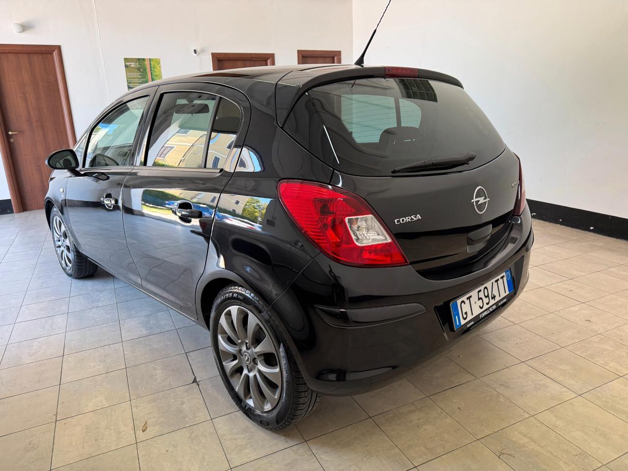 Opel Corsa 1.3 CDTI 75CV ecoFLEX 5 porte Edition NEOPATANTATI