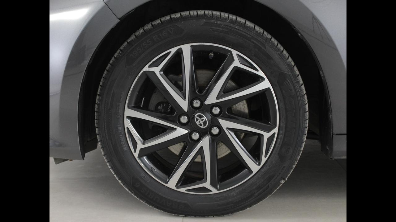 TOYOTA Yaris IV 2020 - Yaris 1.5h Trend