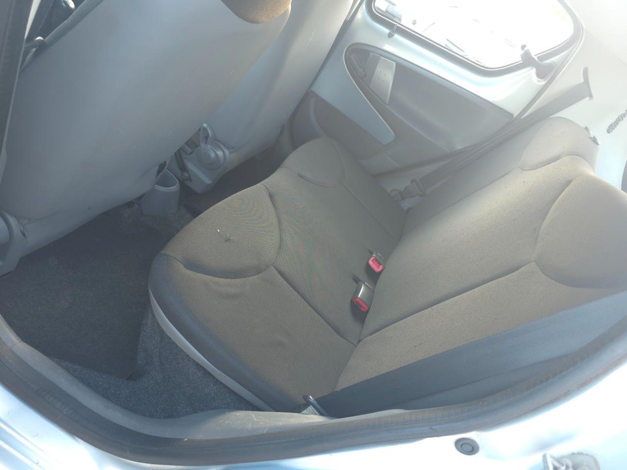 Toyota Aygo 1.0 12V VVT-i 5 porte Sol