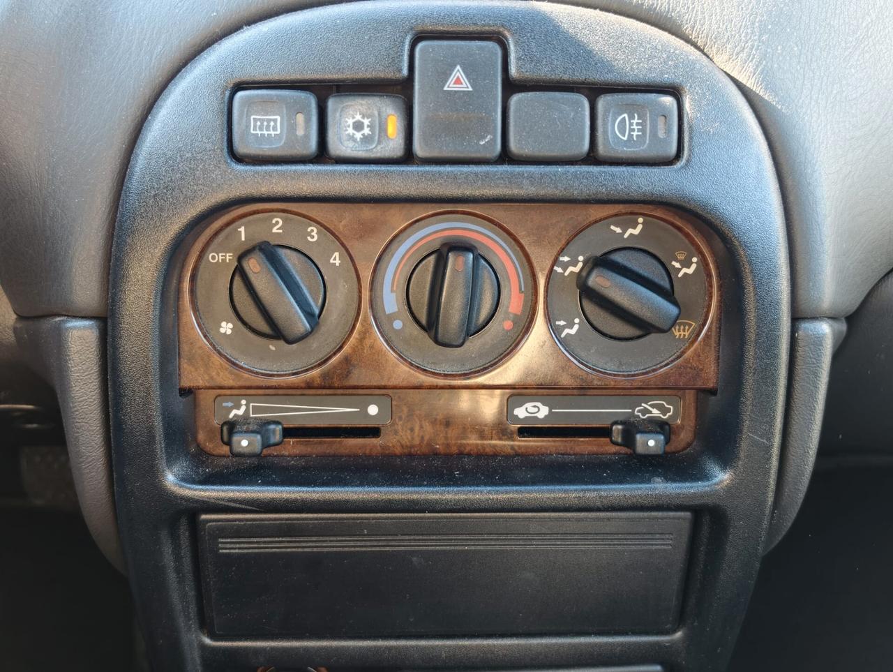 Rover 25 1.4i/84CV 5 porte Clima