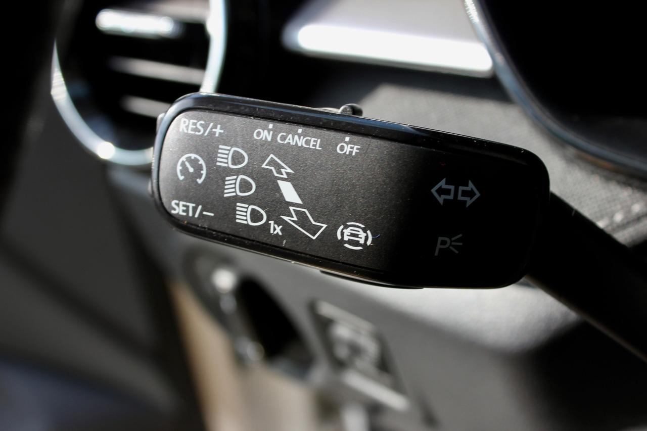 SKODA FABIA 1.0 TSI DSG 110 CV STYLE APPLE CAR PLAY SENSORI