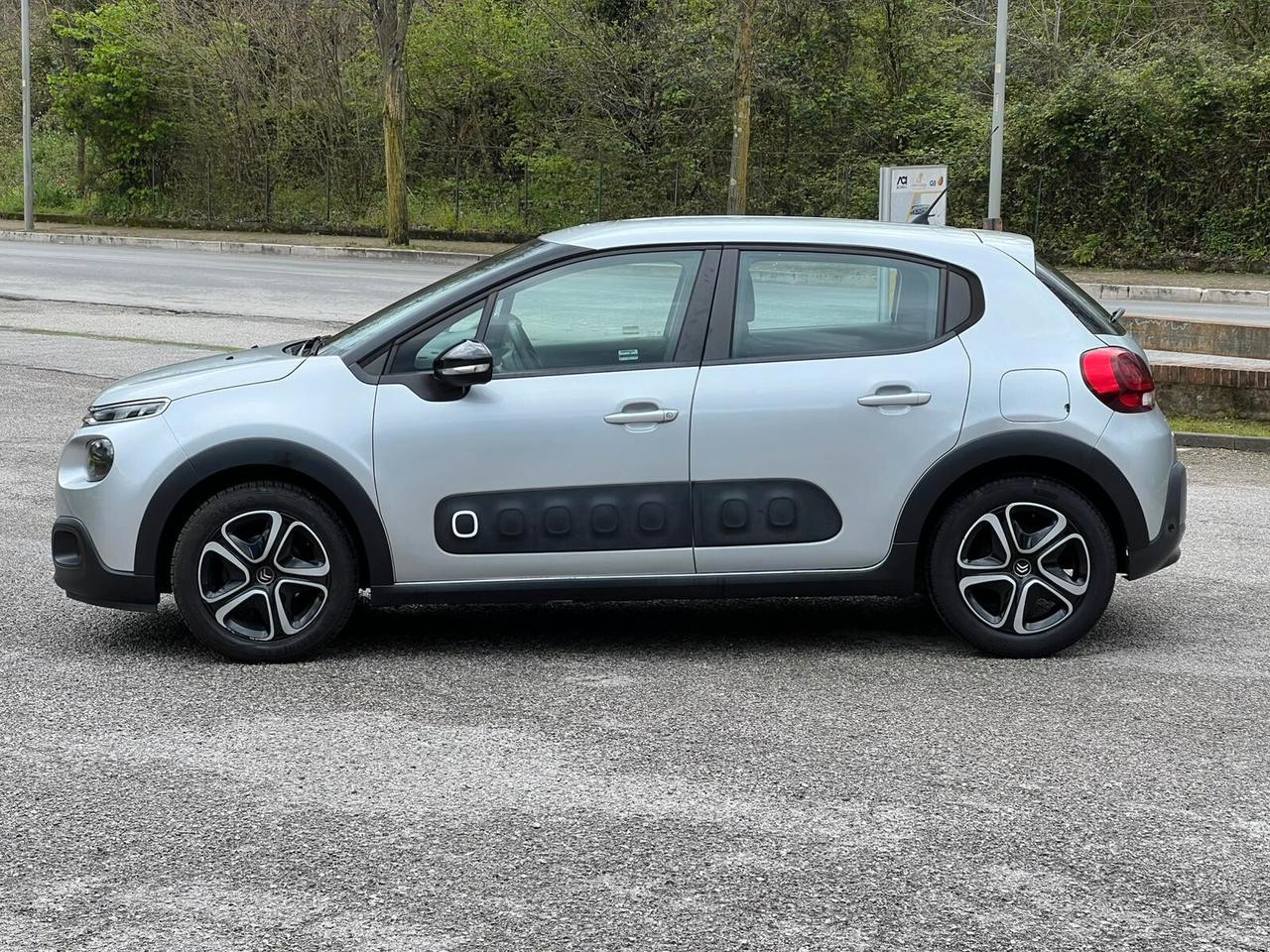 Citroen C3 PureTech 82 GPL Feel