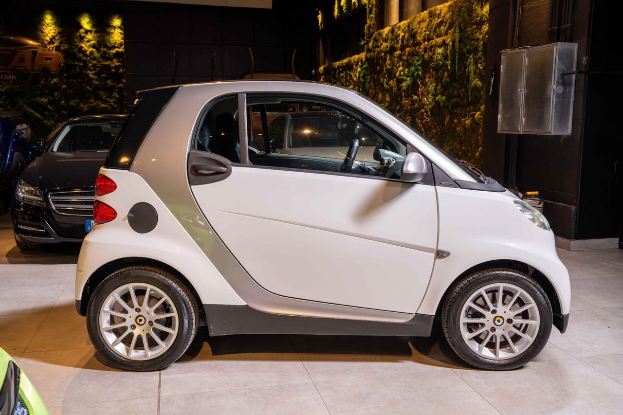Smart ForTwo 1000 62 kW coupé passion