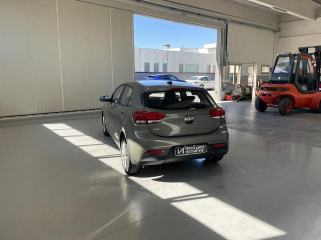 KIA Rio 1.2 DPI 84CV STYLE
