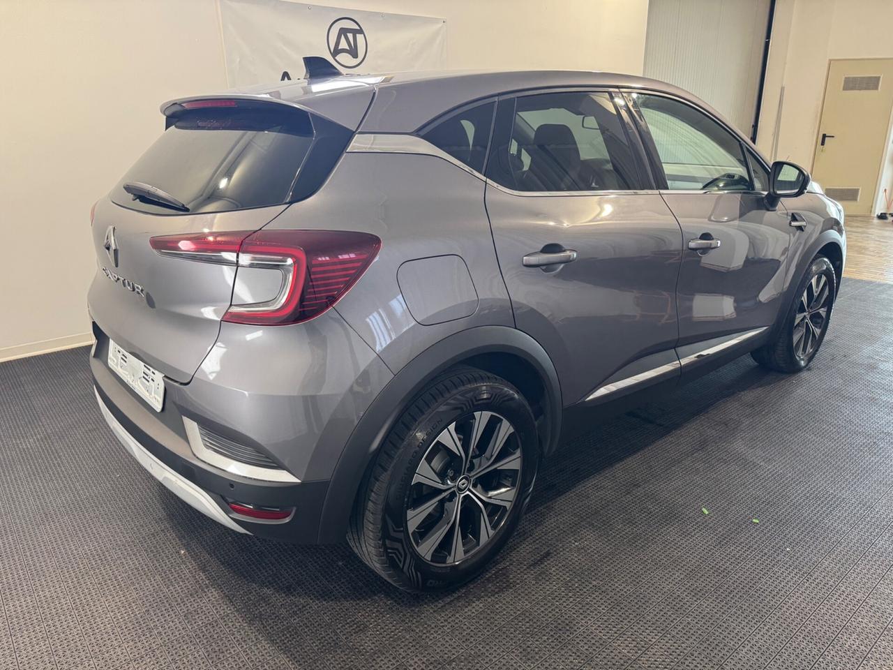 Renault Captur TCe 90 CV Techno