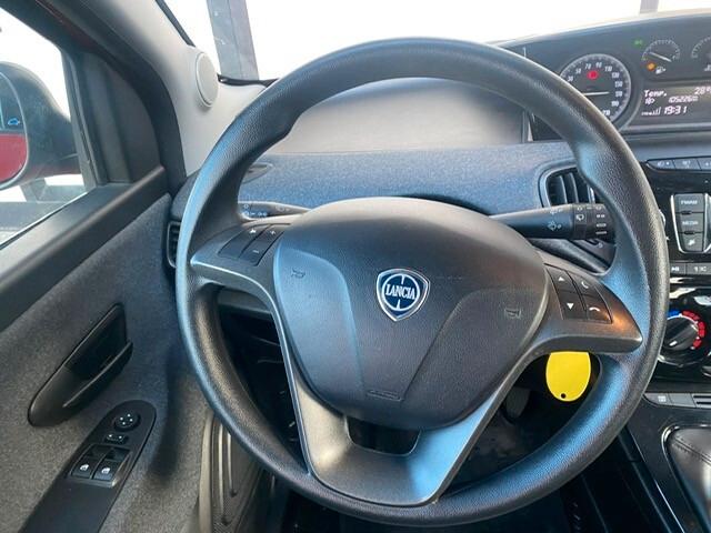 Lancia Ypsilon 0.9 TwinAir Metano