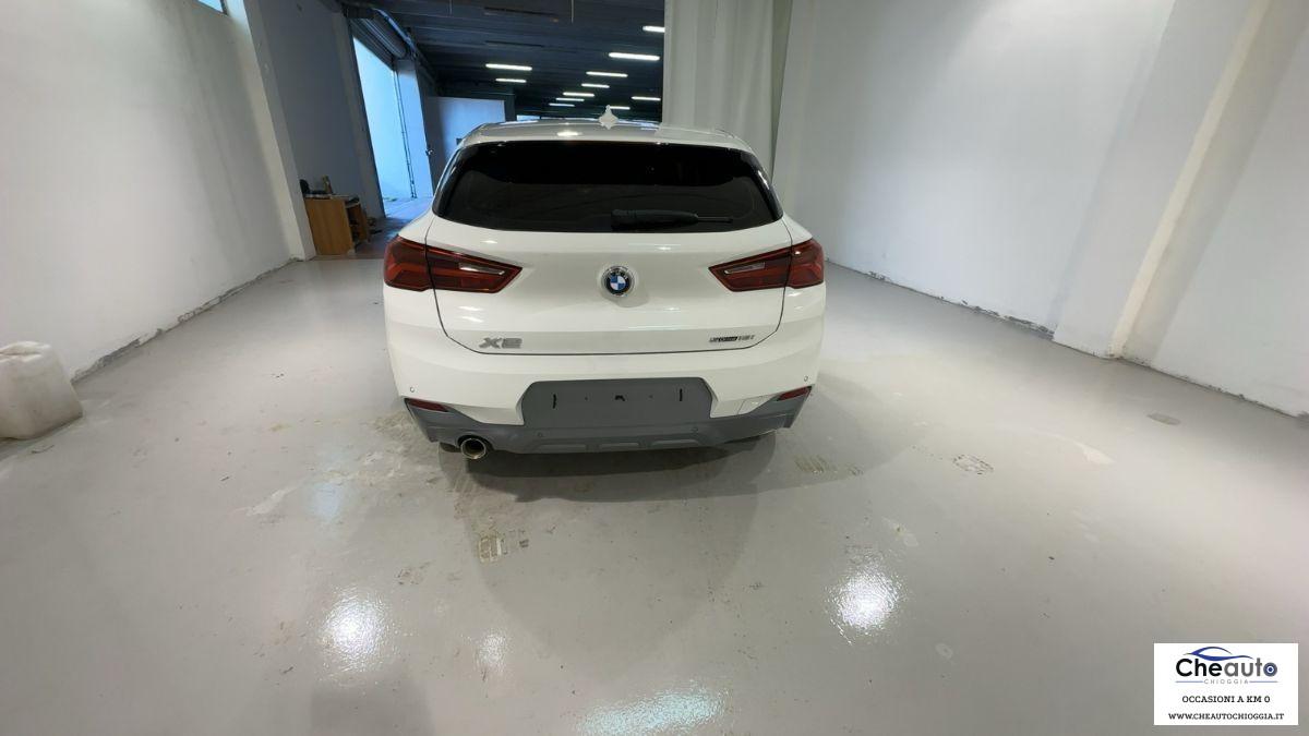 BMW - X2 - sDrive18i Msport