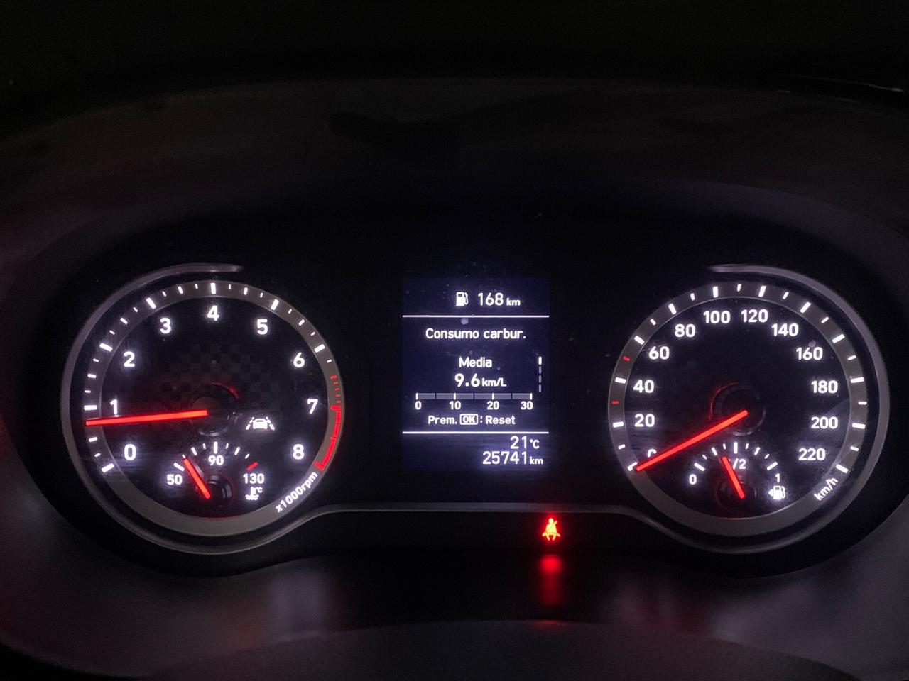 Hyundai i10 1.0 MPI Tech unipro