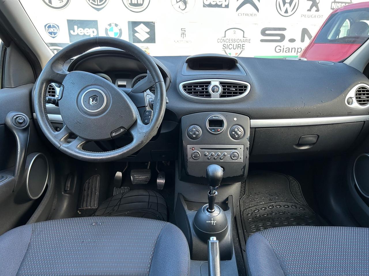 Renault Clio 1.5 dCi 85CV 5 porte AUTOMATICA