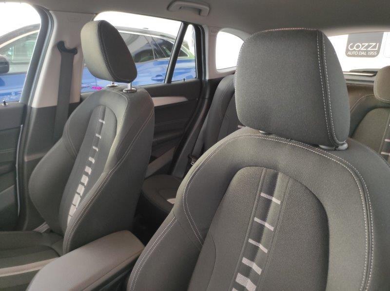 BMW X1 (F48) - X1 xDrive18d Business Advantage