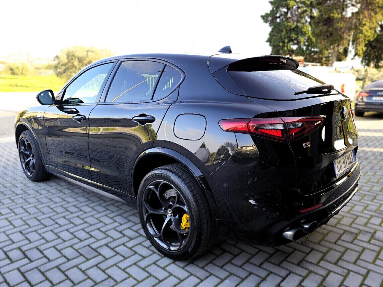 Alfa Romeo Stelvio 2.9 Bi-Turbo V6 510 CV AT8 Quadrifoglio