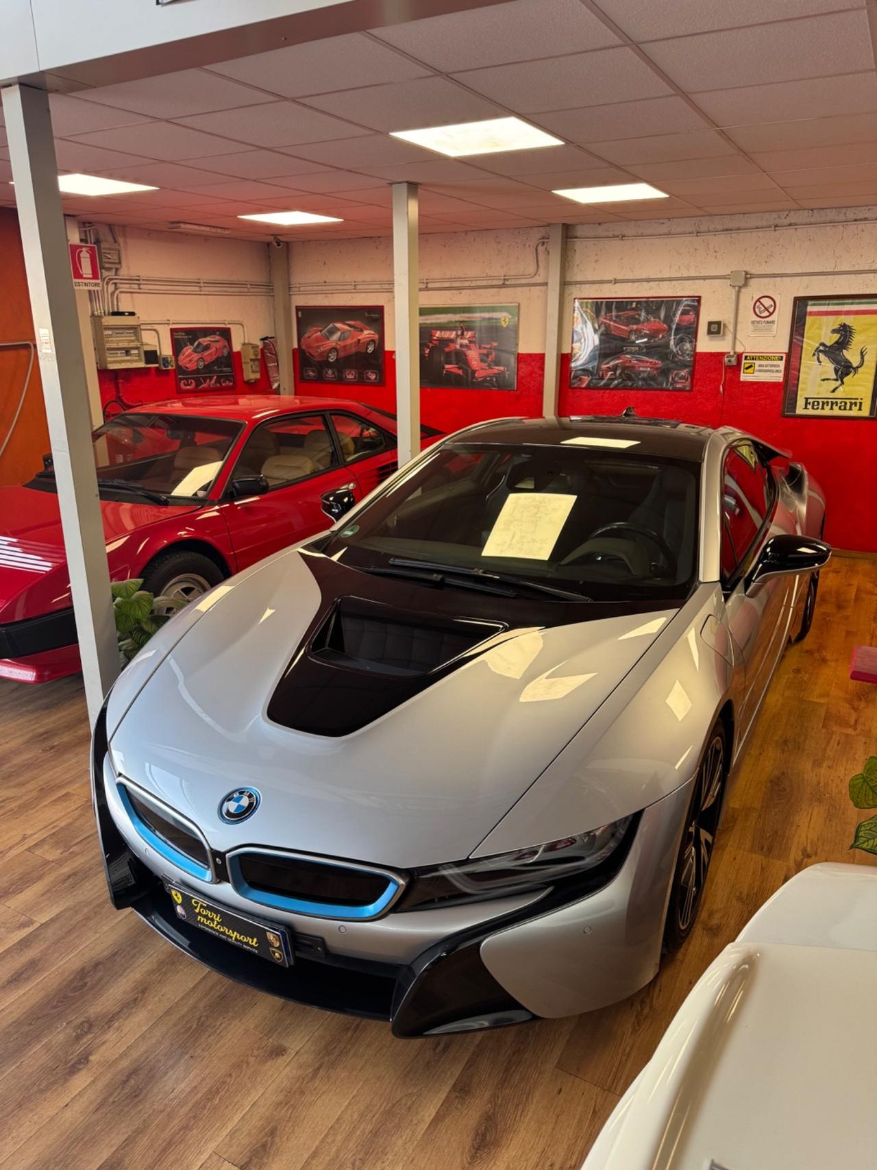 Bmw i8 ufficiale BMW PERMUTE