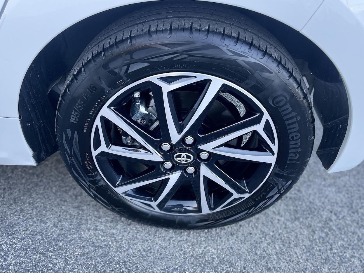 Toyota Yaris 1.5 Hybrid 92CV E6 Lounge Automatica Neo. - 2021