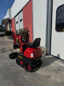 Miniescavatore 600 kg benzina in promozione