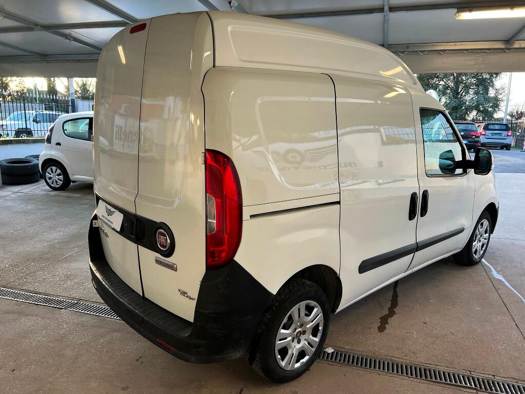 Fiat Doblo’ XL 3 Posti Tetto alto 1.6 Mtj 105CV