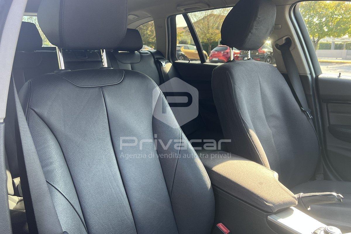 BMW 318d Touring Luxury