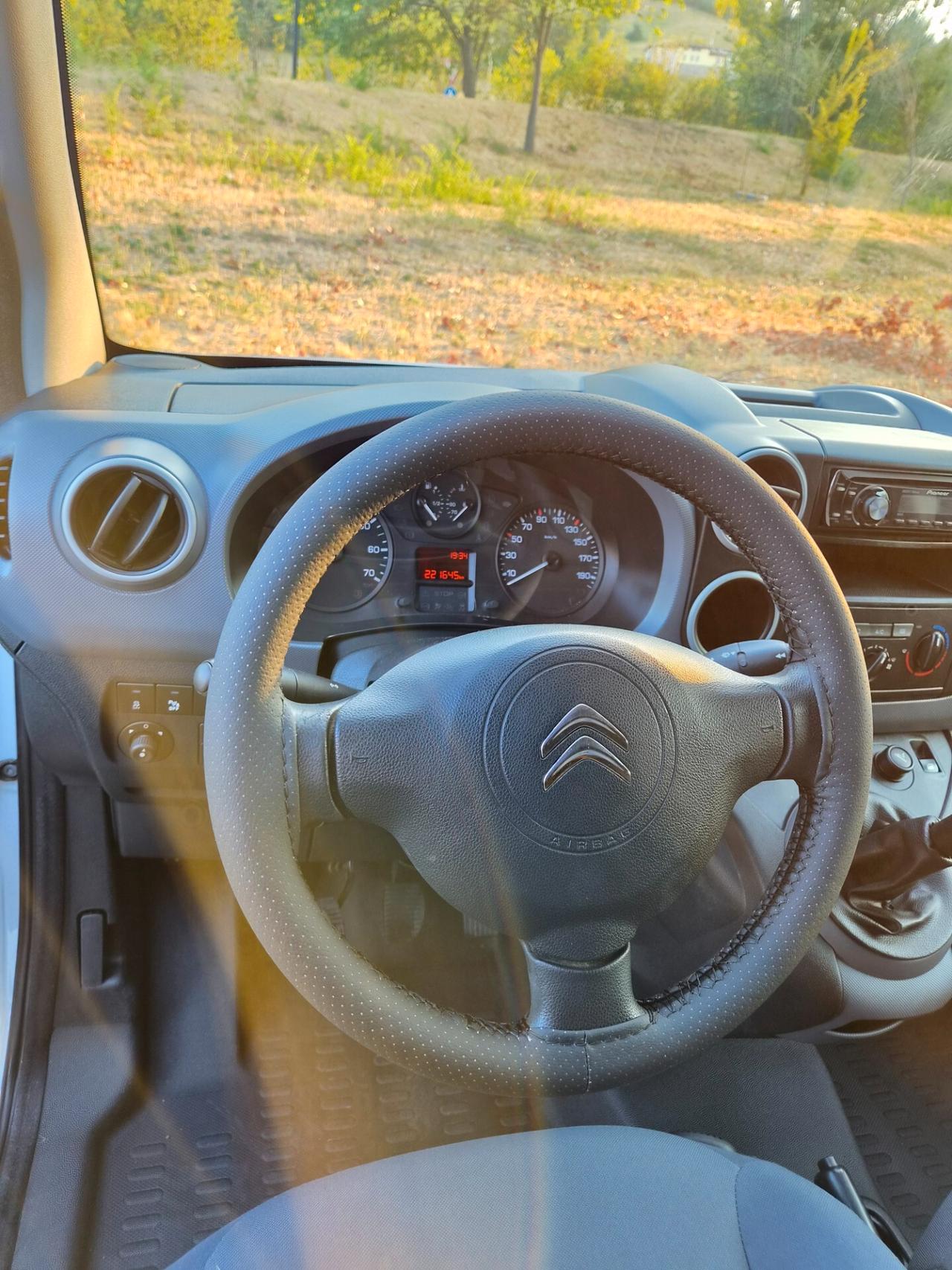 Citroen Berlingo BlueHDi 100 Van 3 posti Club L1