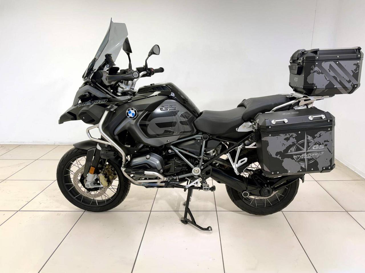BMW R 1200 GS Adventure Triple Black