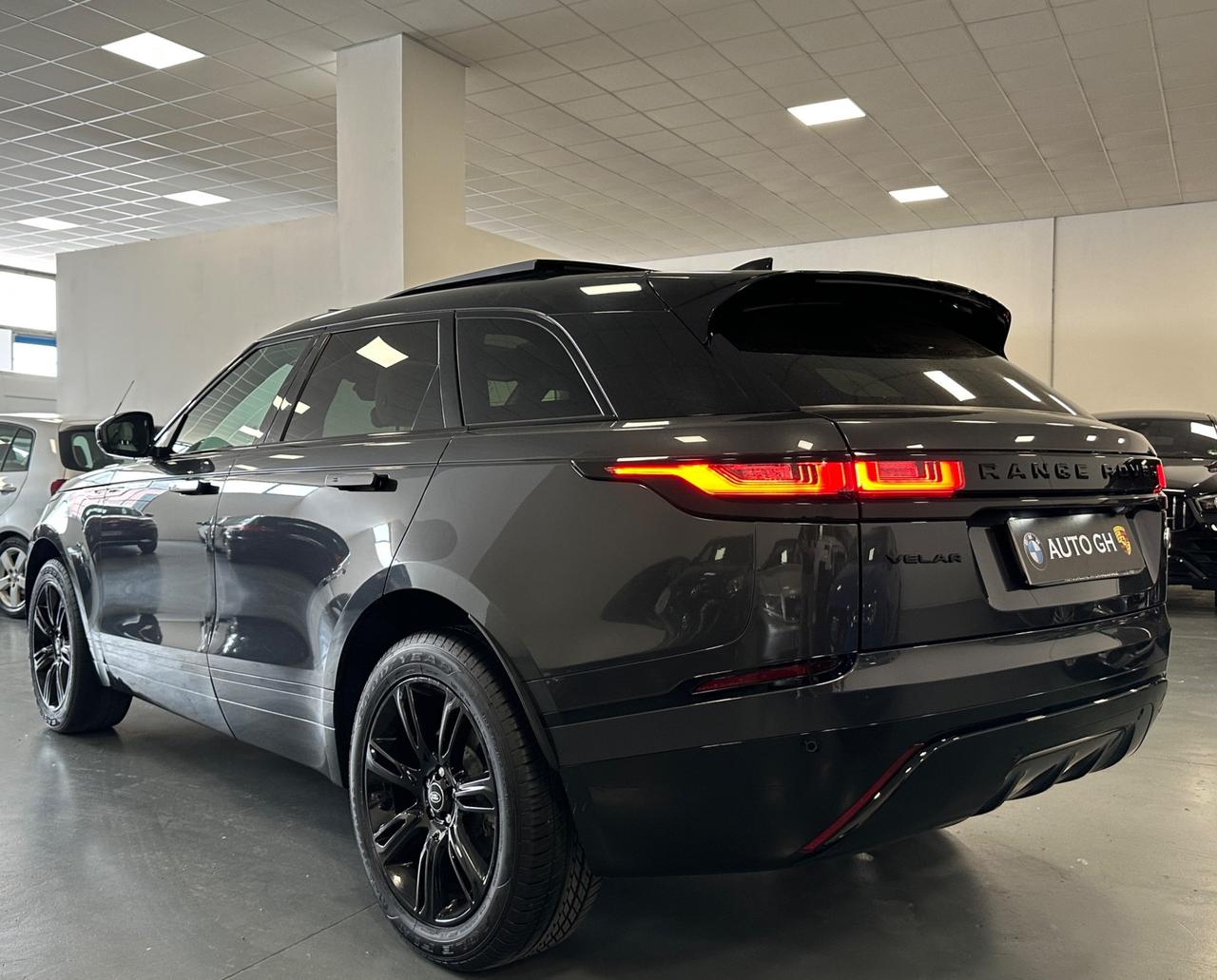 Land Rover Range Velar 2.0D I4 204 CV Edition R-DYNAMIC S