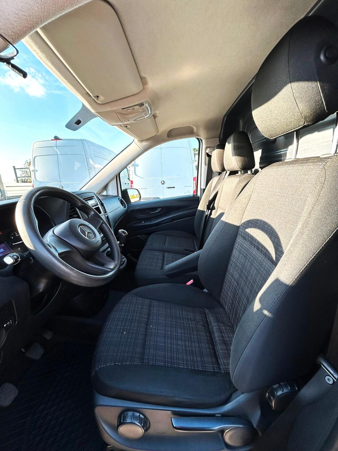 Mercedes Vito 114 cdi Long Frigo 0/4° Rete/Strada