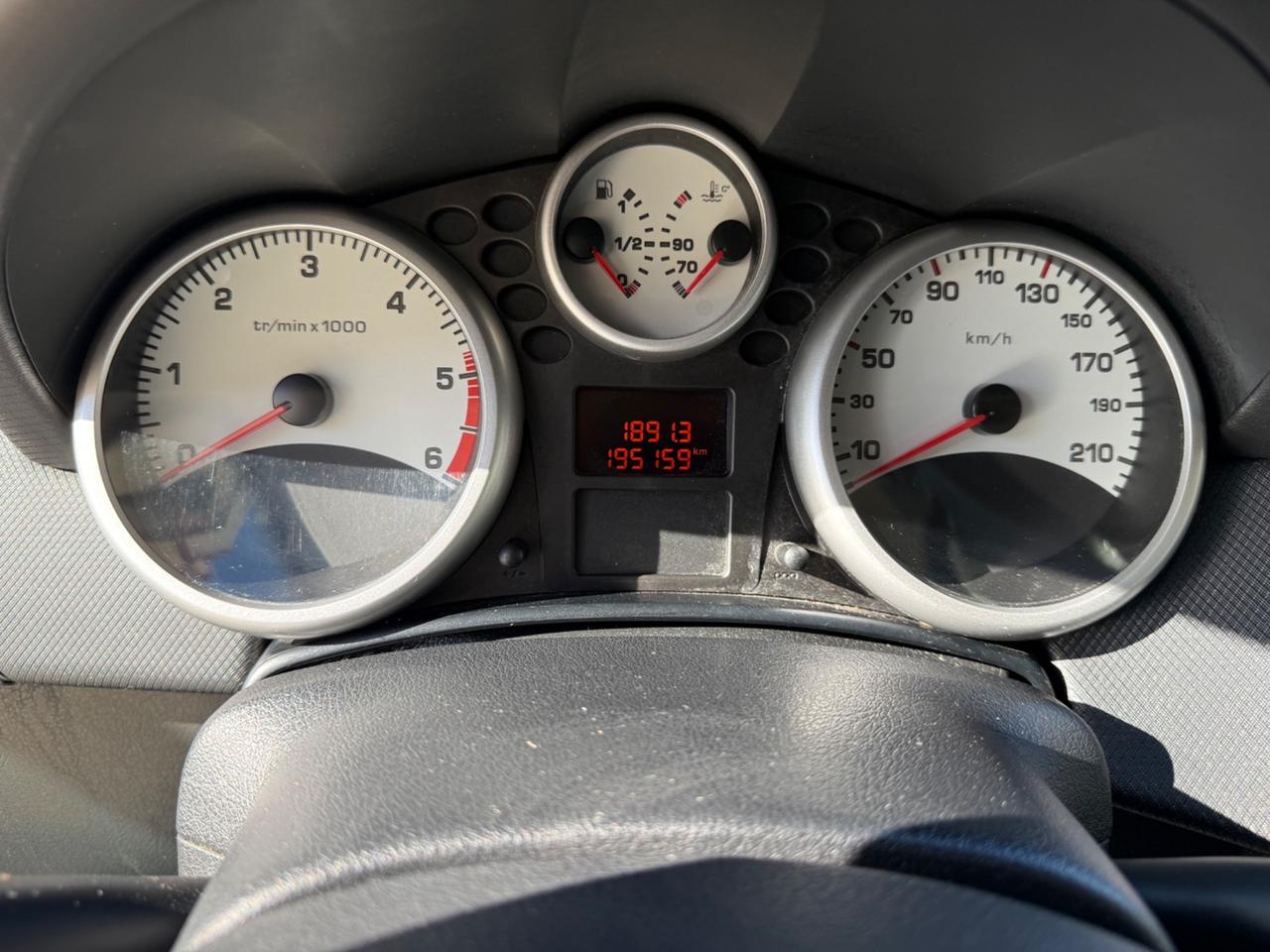 Peugeot 207 1.4 HDi 70CV FAP 3p. XS