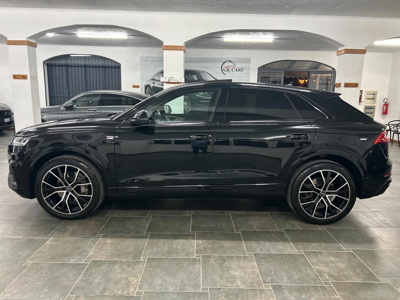 Audi Q8 45TDI 3.0 231 CV Quattro S Line 2023