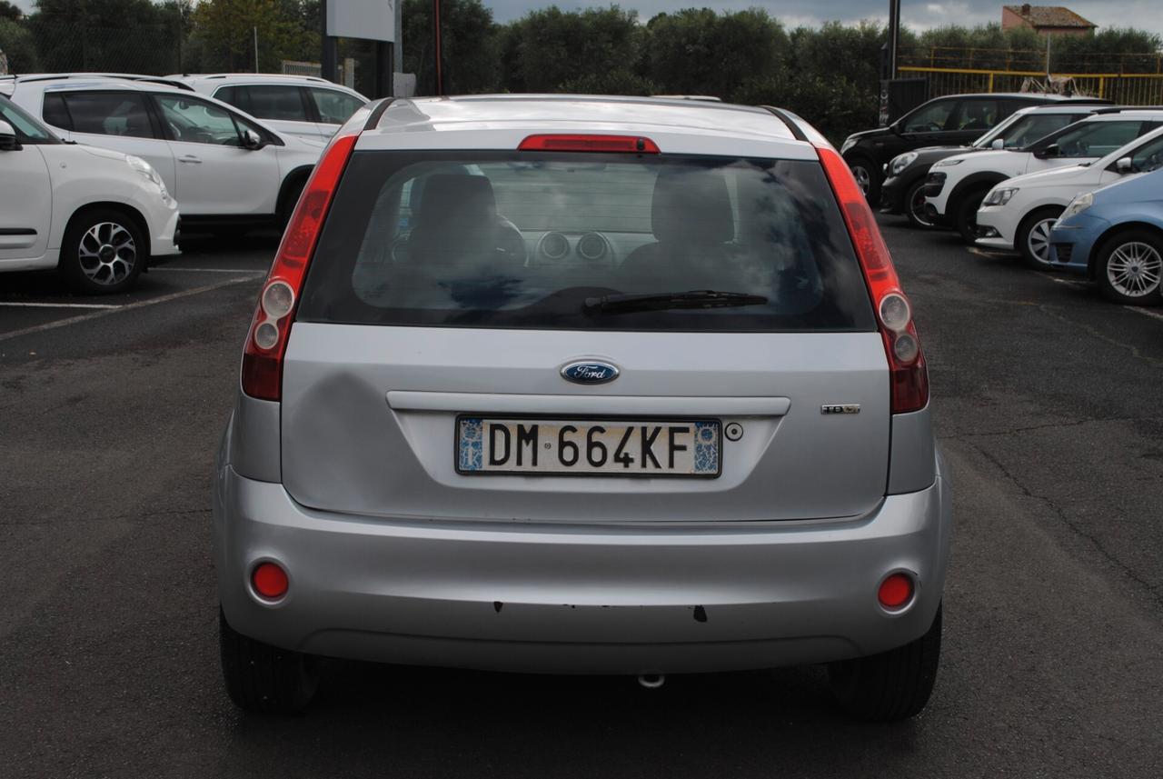 Ford Fiesta 1.4 TDCi 68 CV OK NEOPATENTATI