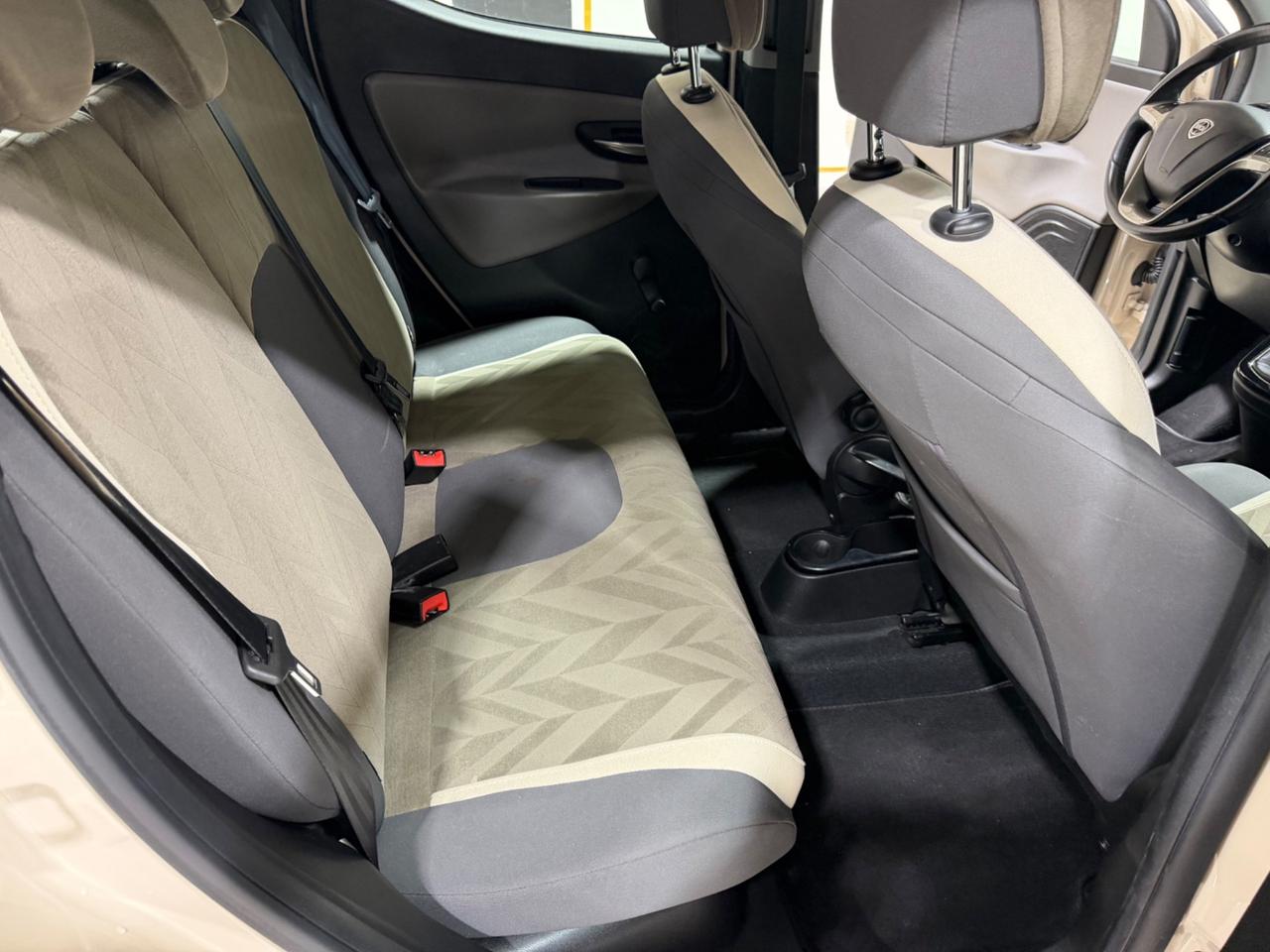 Lancia Ypsilon 1.2 69 CV 5 porte GPL Ecochic Gold