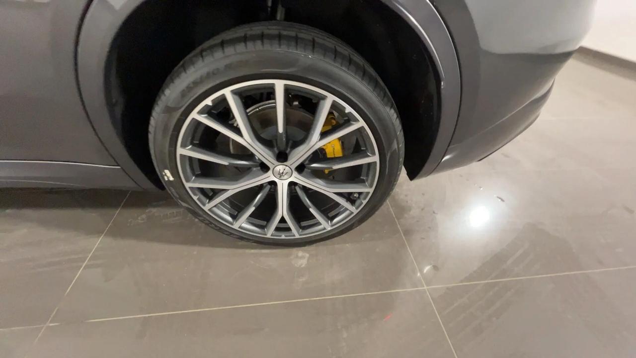 Maserati Grecale MHEV 250 CV AWD