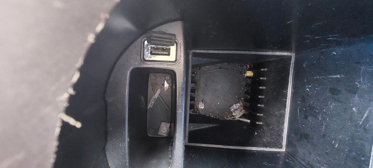 C-MAX 2,0 BENZINA /GPL DI SERIE CASA MADRE FORD 145 CV SCADENZA GPL 2029