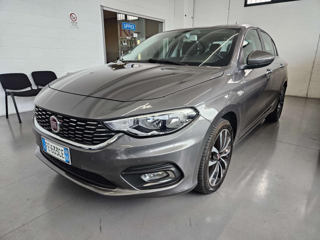Fiat Tipo 4p 1.6 mjt Lounge 120cv NEOPATENTATI
