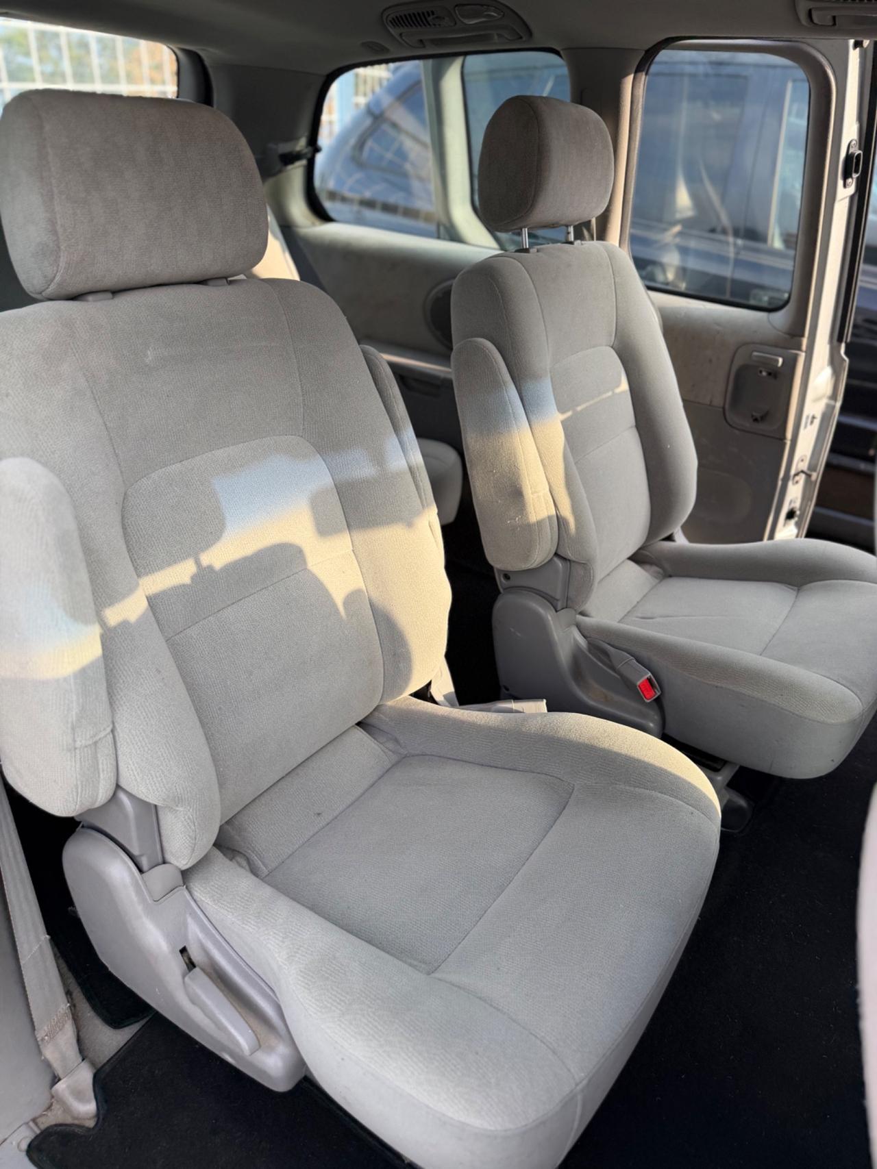Kia Carnival 2.9 16V CRDi cat Family