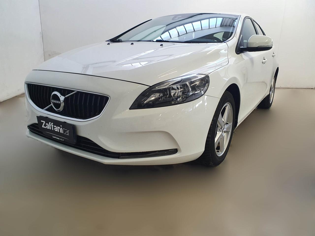 VOLVO V40 (2012-2020) - V40 D2 Geartronic Business