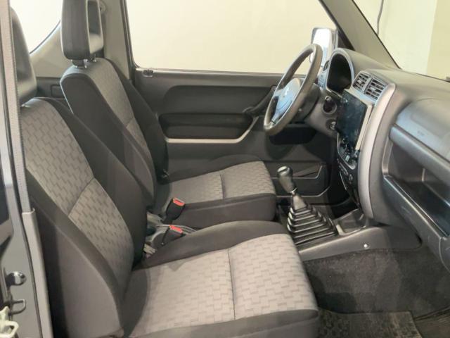 SUZUKI Jimny 1.3i 16V cat 4WD JLX