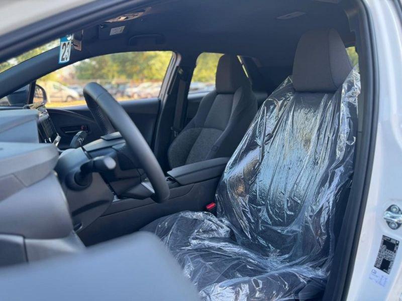 Toyota C-HR 1.8“NEW MODEL KM ZERO“